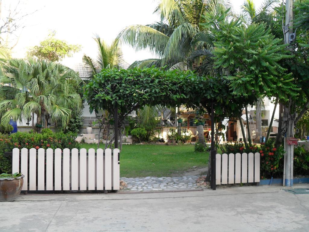Jon Thaihouse Huahin Szoba fotó